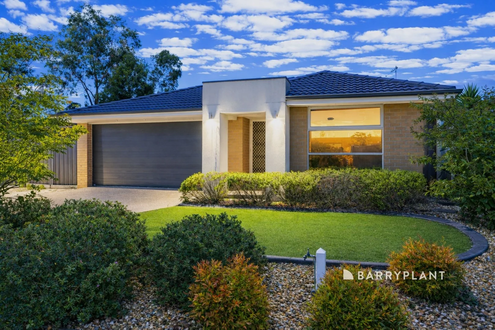 11 Nickell Court, Drouin VIC 3818