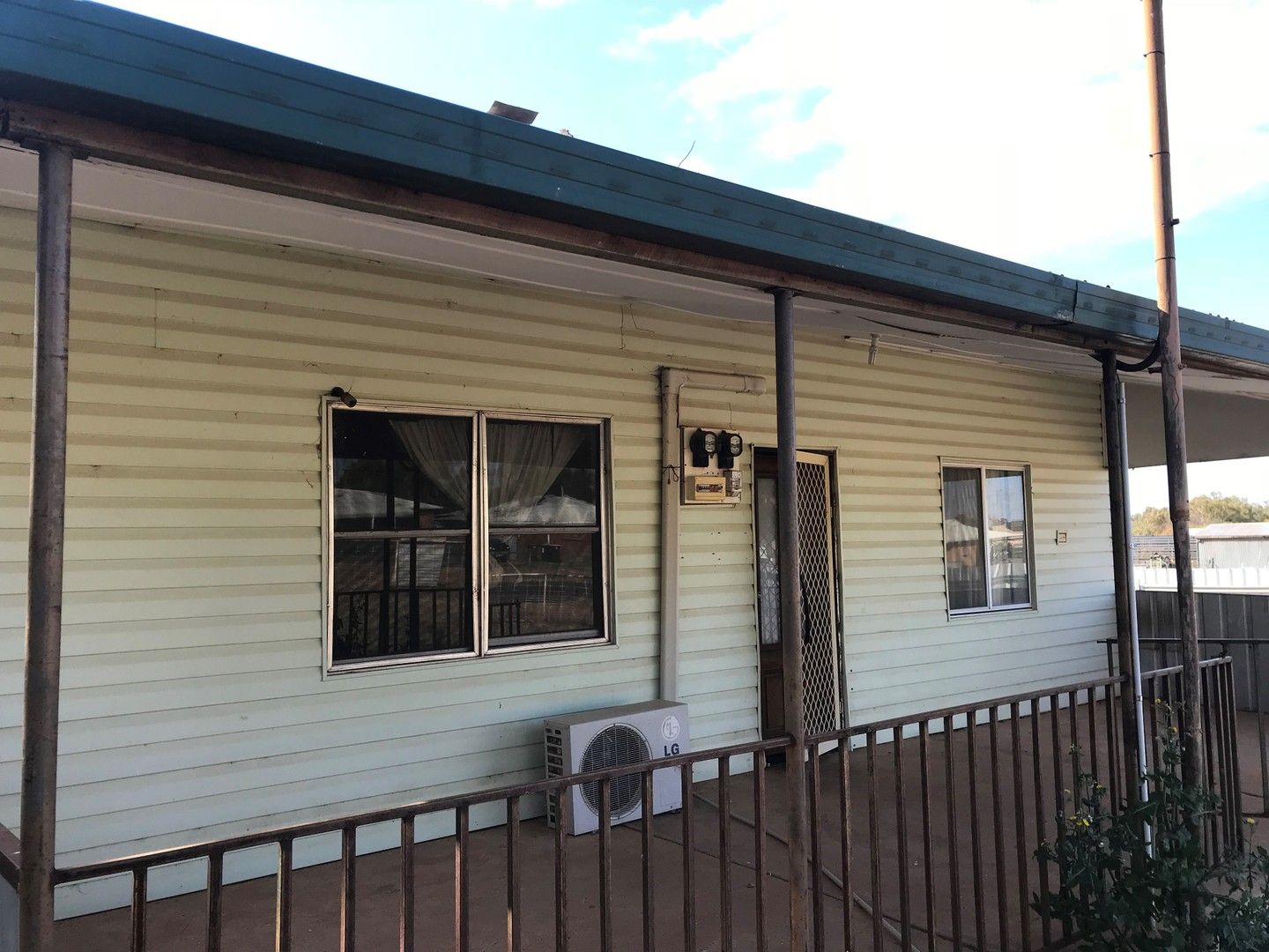 27 GOOBANG STREET, Condobolin NSW 2877, Image 0