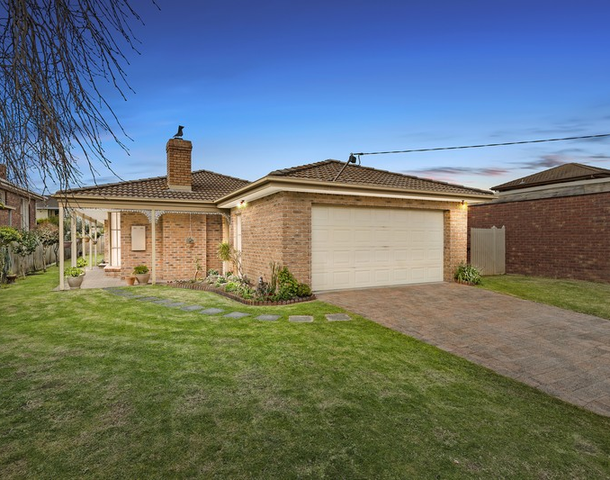 37 Cathies Lane, Wantirna South VIC 3152