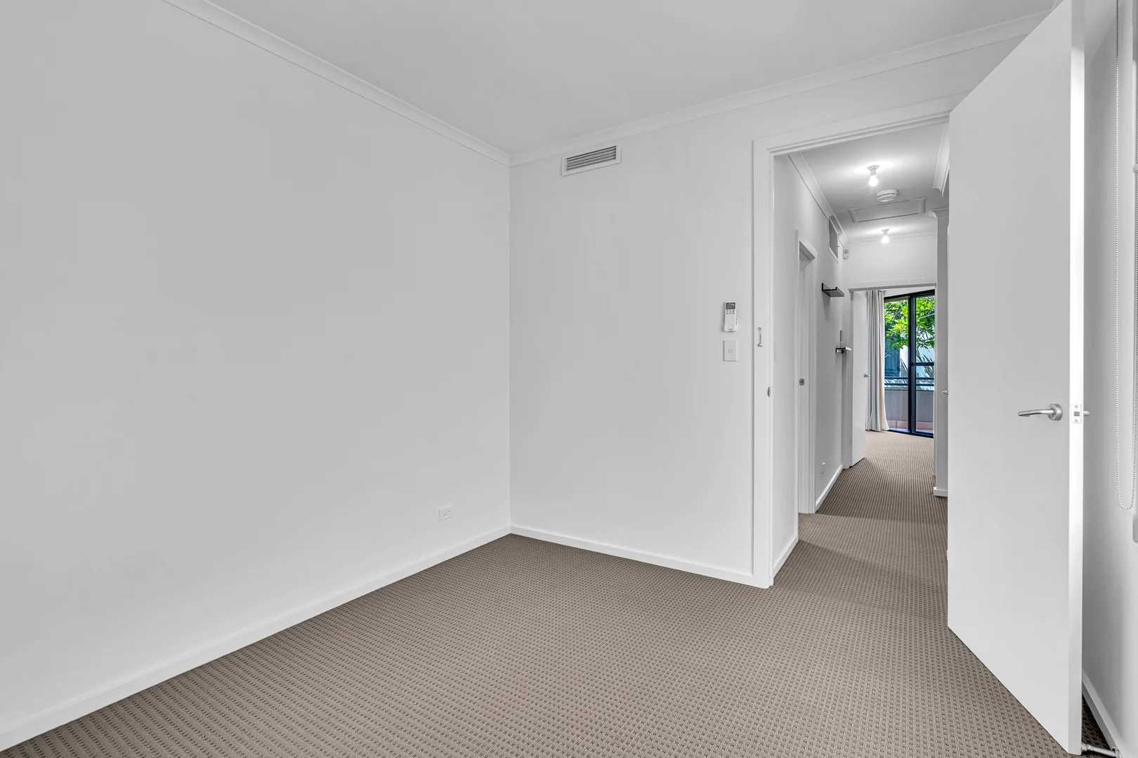 Additional image 9 of 16 Heaslip Cl, Adelaide SA 5000