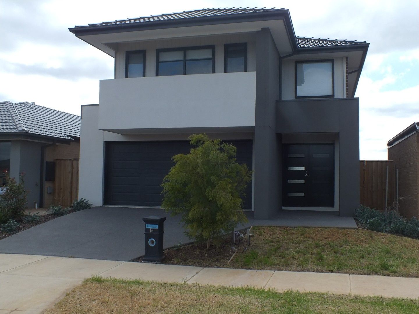 4 bedrooms House in 16 Maryborough Drive WYNDHAM VALE VIC, 3024