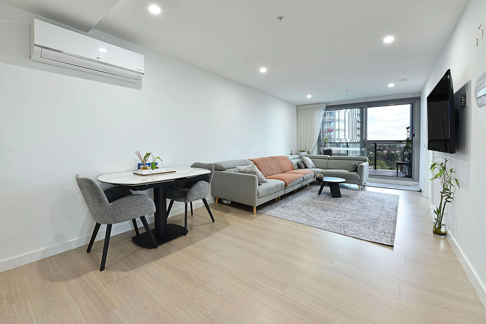 Additional image 2 of 1102/35 Hall St, Moonee Ponds VIC 3039