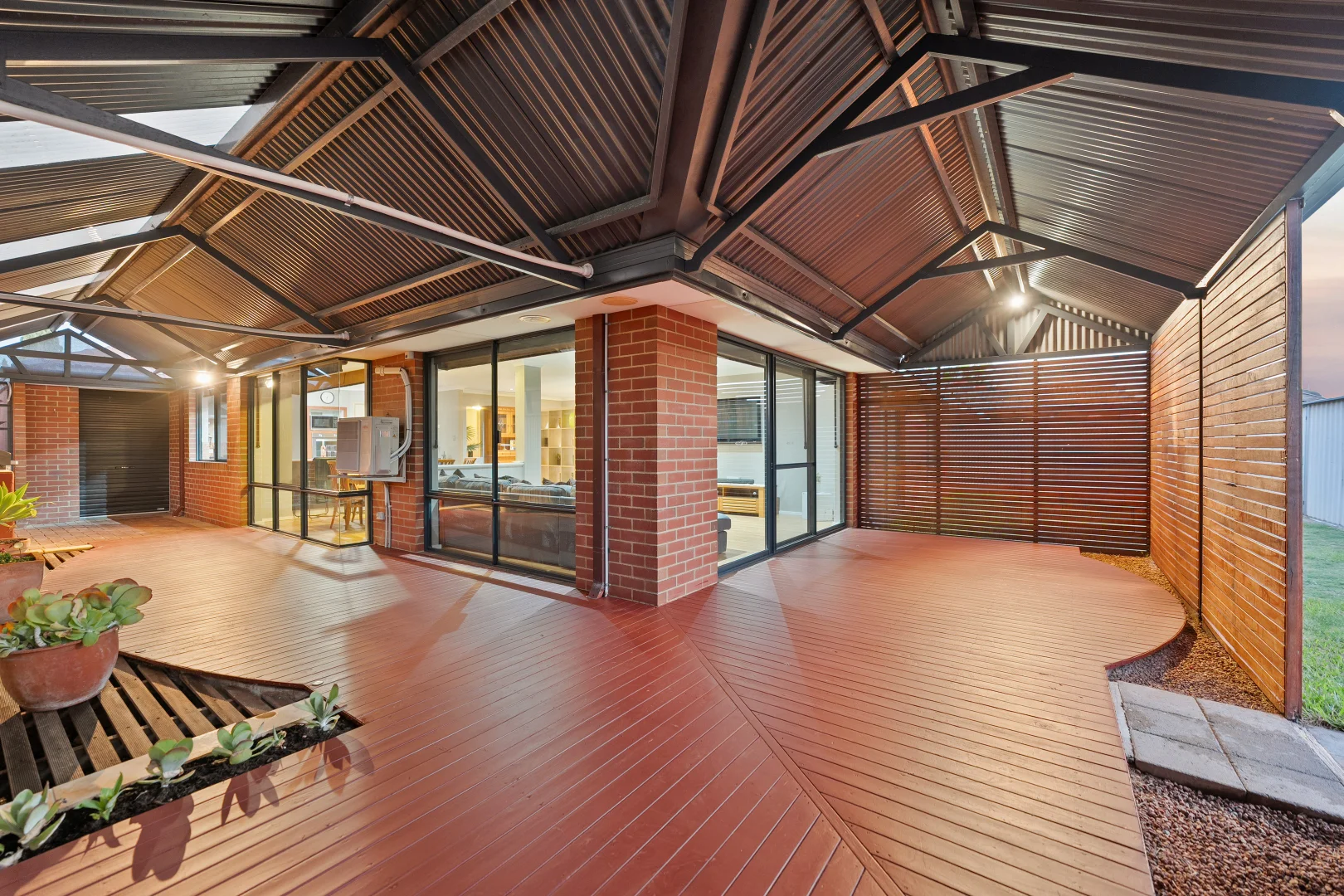 Additional image 2 of 12 Ambleside Parade, Waikiki WA 6169