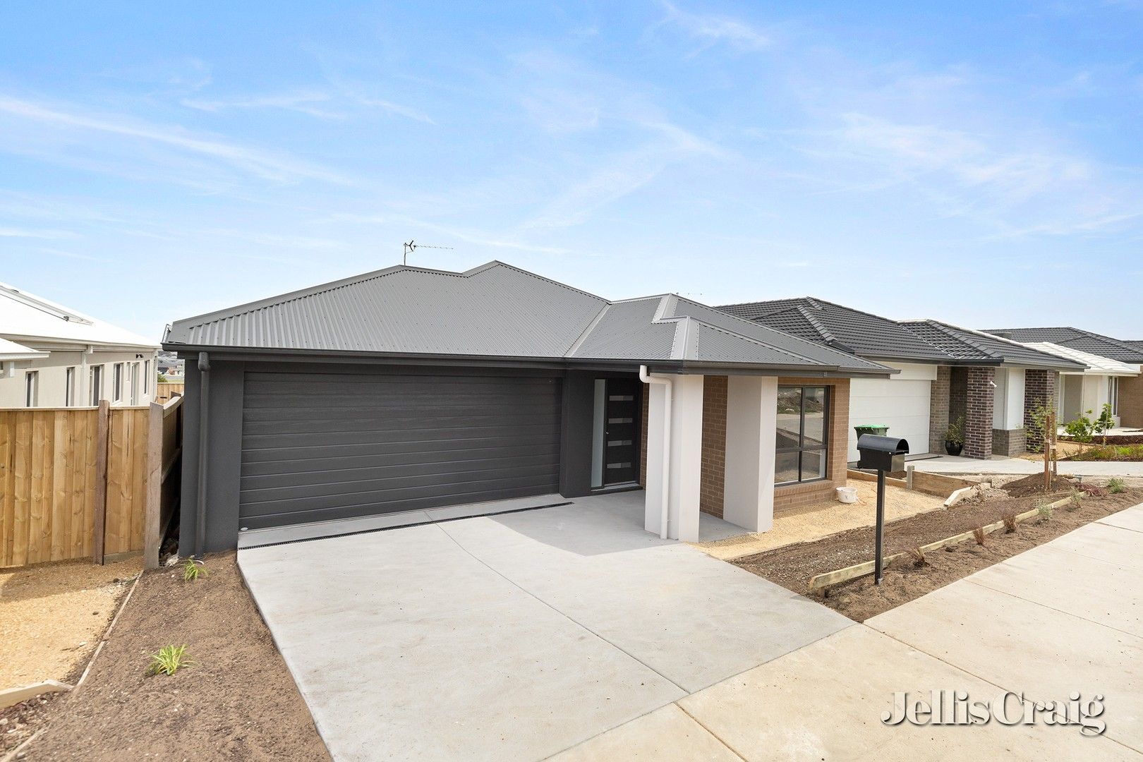 4 bedrooms House in 17 Beartooth Drive WINTER VALLEY VIC, 3358