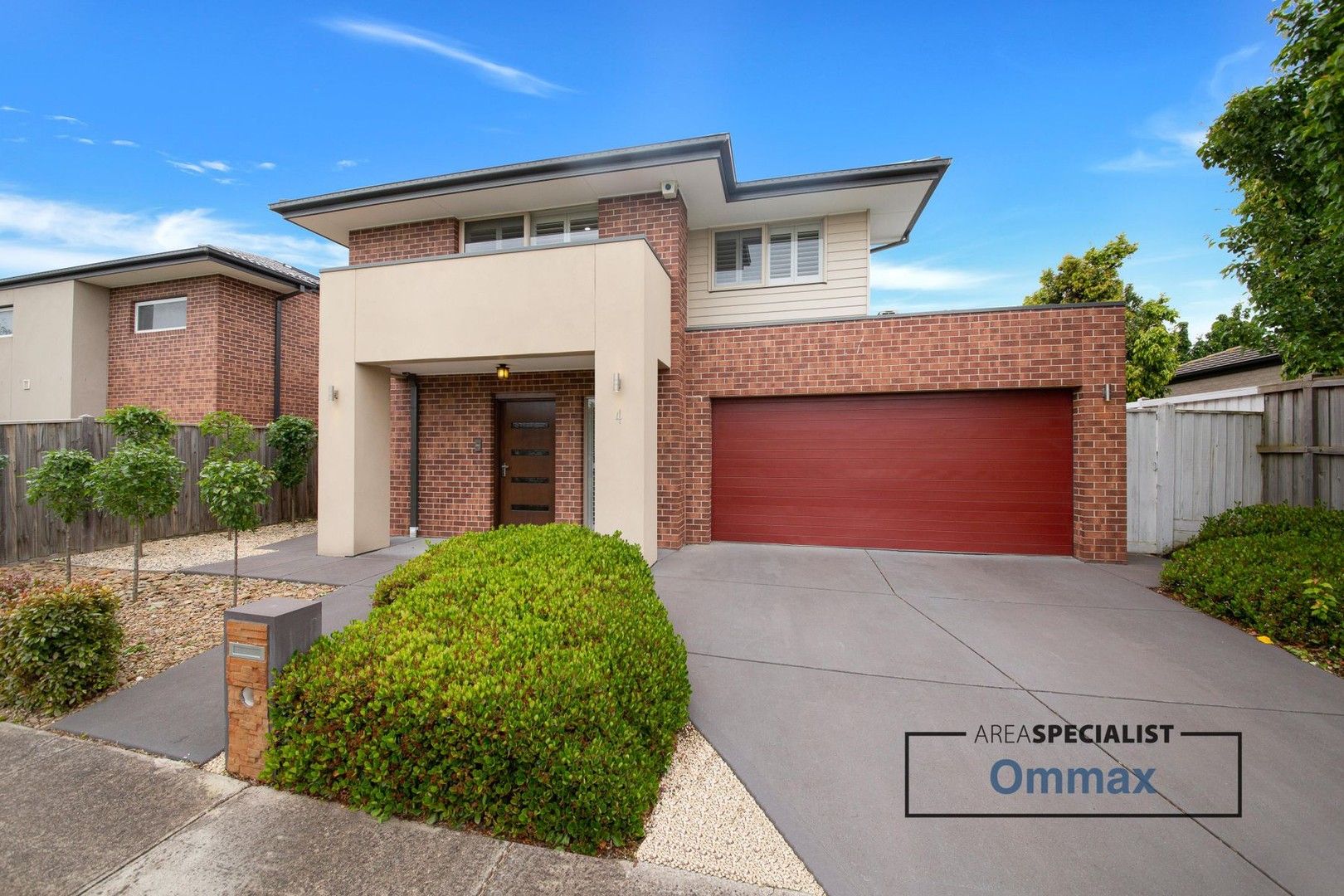 4 bedrooms House in 4 Trillium Boulevard MICKLEHAM VIC, 3064