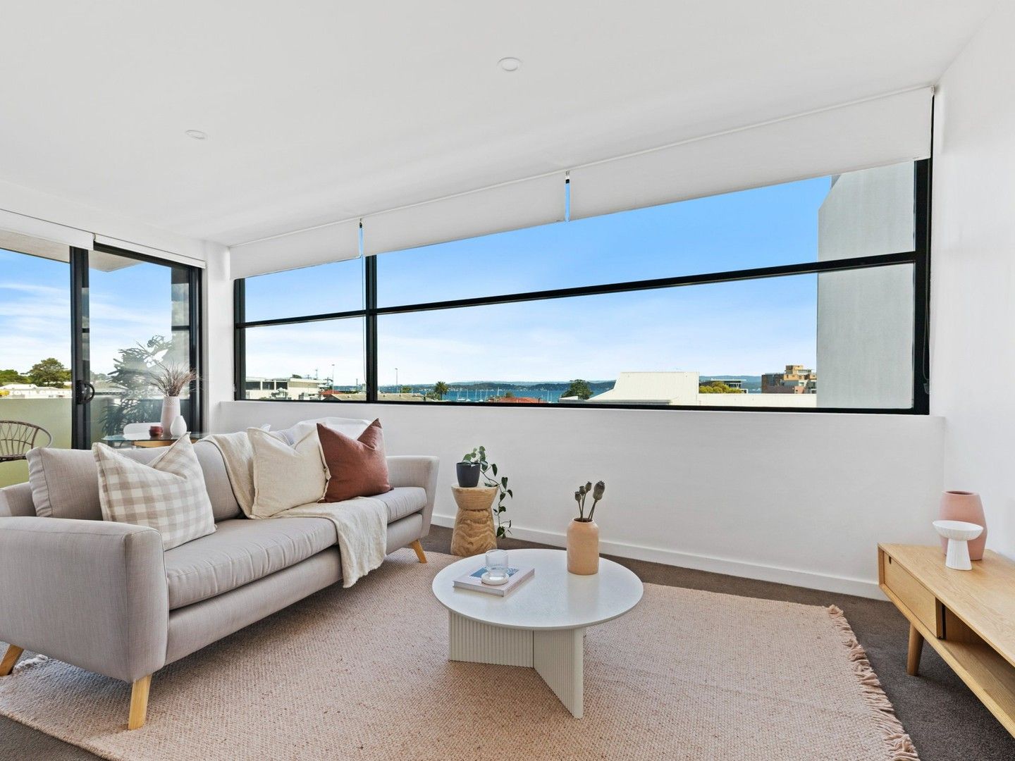301/571 Pacific Highway, Belmont NSW 2280, Image 0
