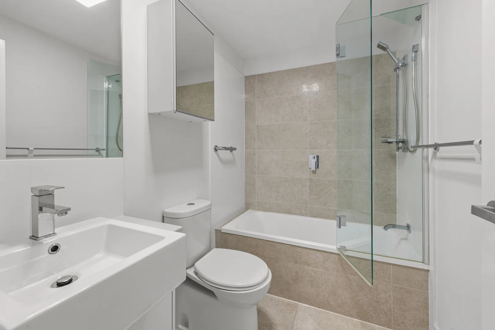 Additional image 9 of 6/15 Sambar Close, Chermside West QLD 4032