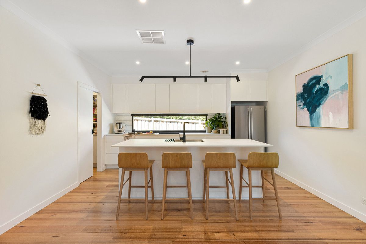 11 Pearce Court Gisborne VIC 3437 Domain