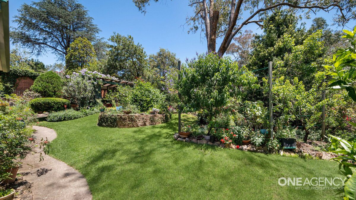 11 Hume Road, Lapstone NSW 2773, Image 2