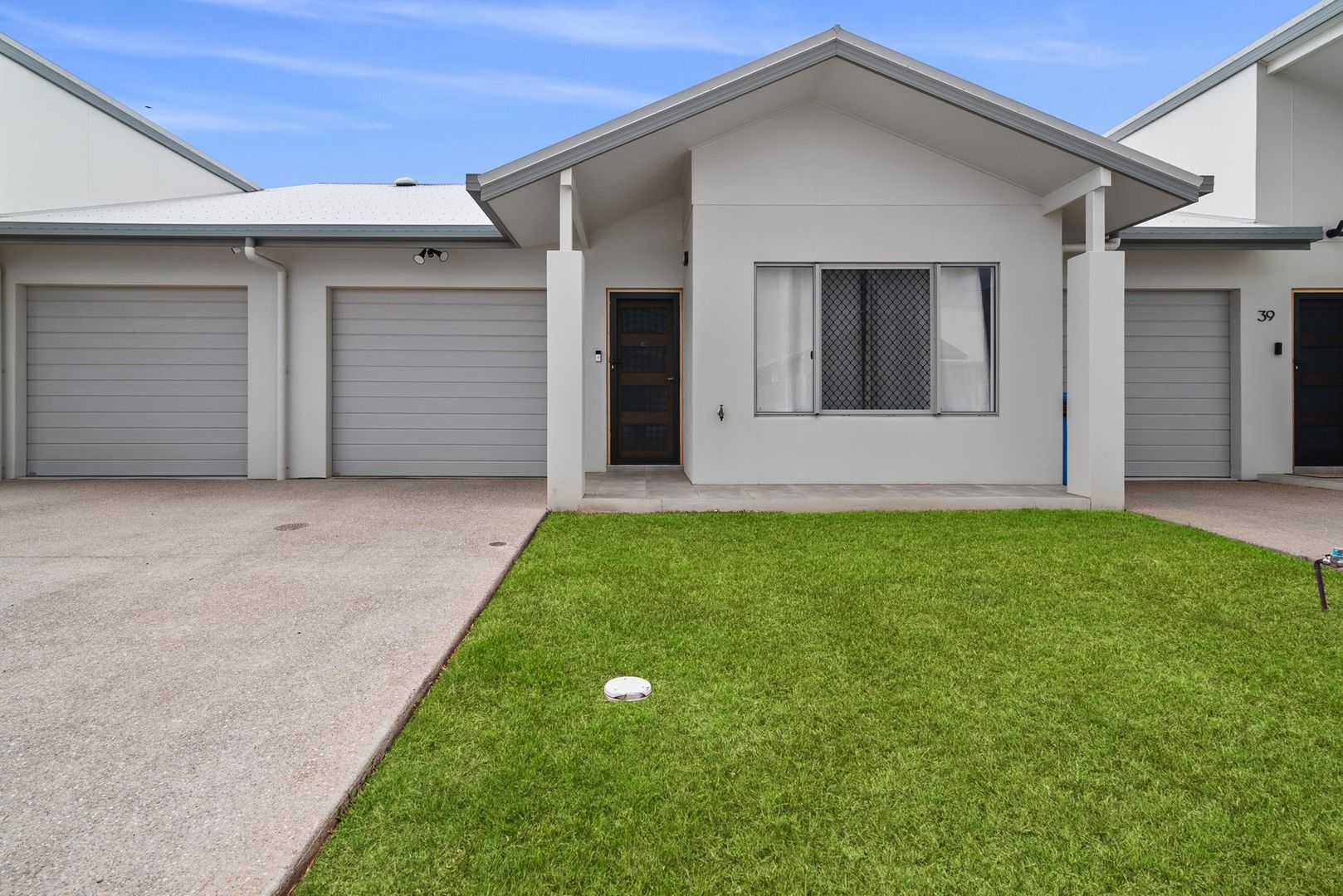 2 bedrooms Villa in 38/15-25 Skull Road WHITE ROCK QLD, 4868