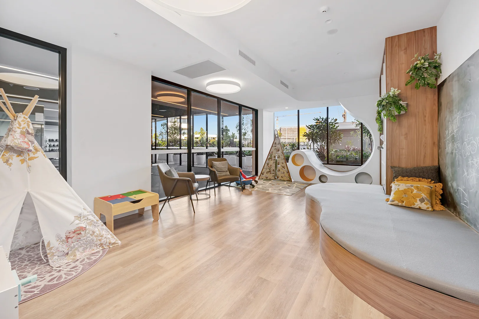 Additional image 11 of 2104/1 Grant Avenue, Hope Island QLD 4212