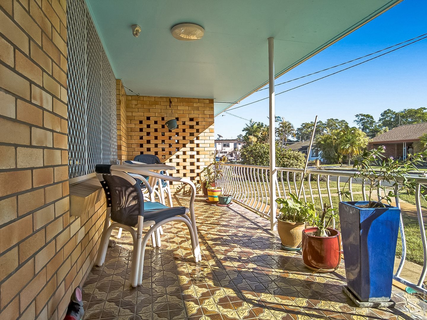 11 Campbell Street, Torquay QLD 4655, Image 2