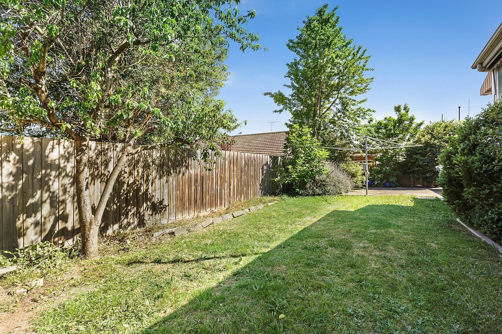 51 Comas Grove, Thornbury VIC 3071, Image 2