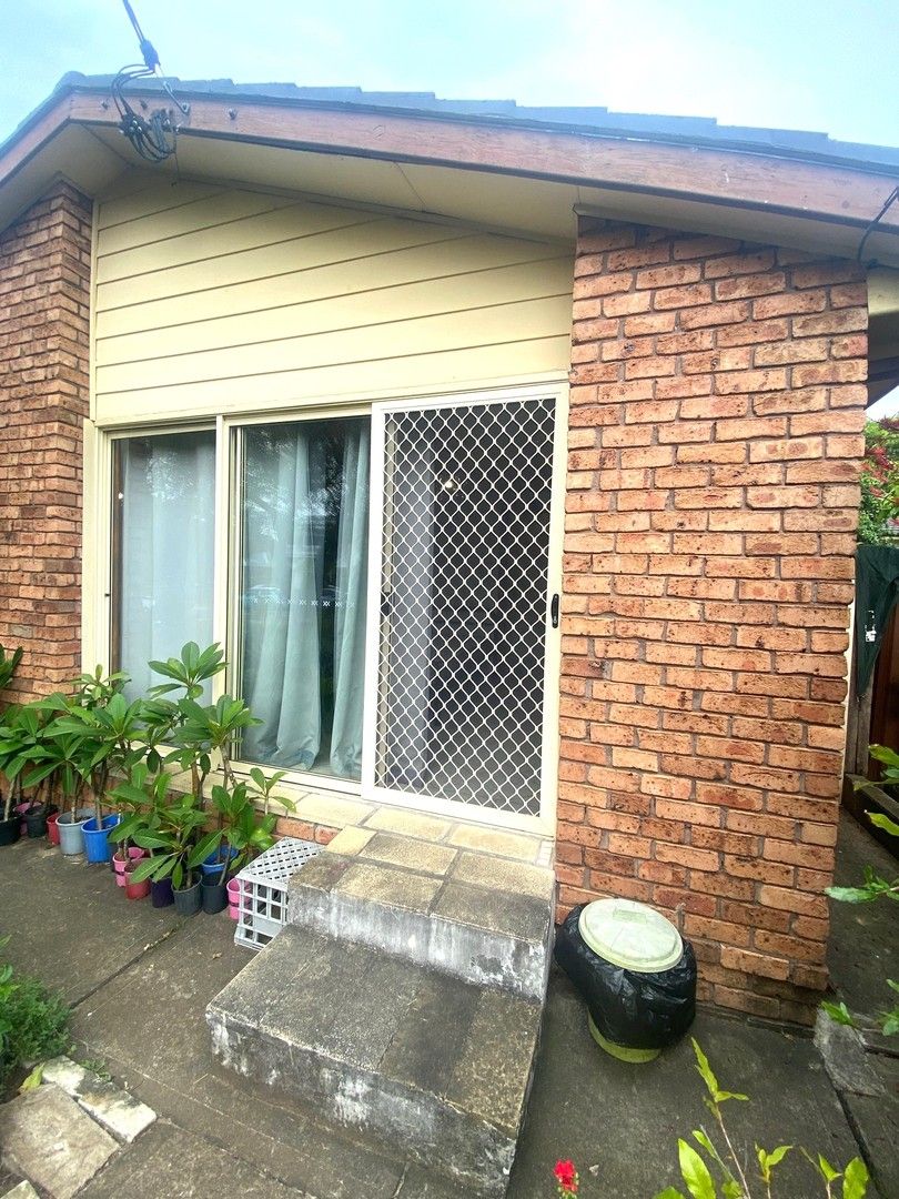 1 bedrooms House in Room/90 Bennett Rd COLYTON NSW, 2760