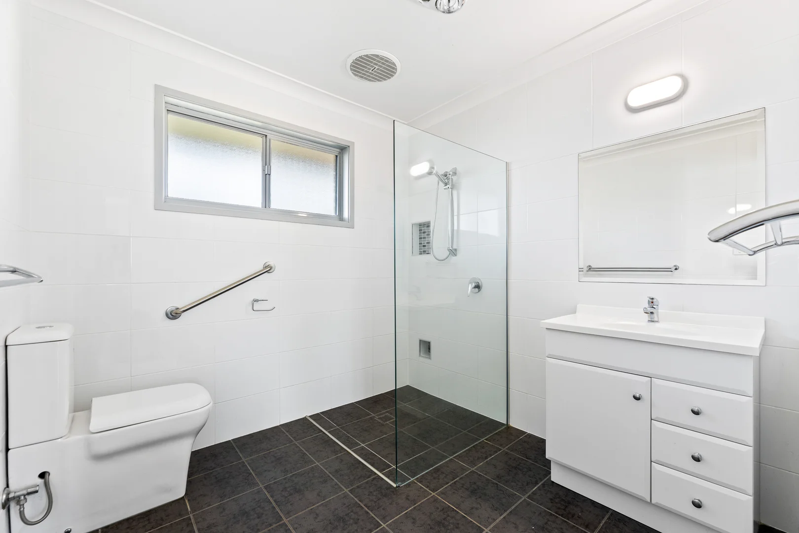 Additional image 2 of 24 Lake Street, Tuross Head NSW 2537