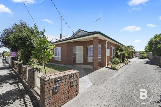 Picture of 1/1236 Howitt Street, WENDOUREE VIC 3355