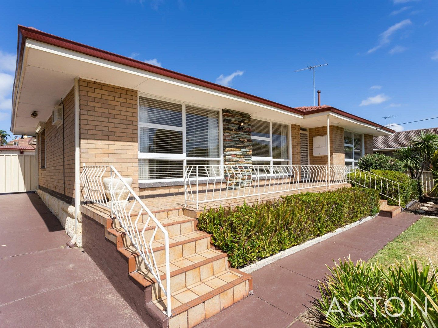 20 Gerald Street, Spearwood WA 6163, Image 1