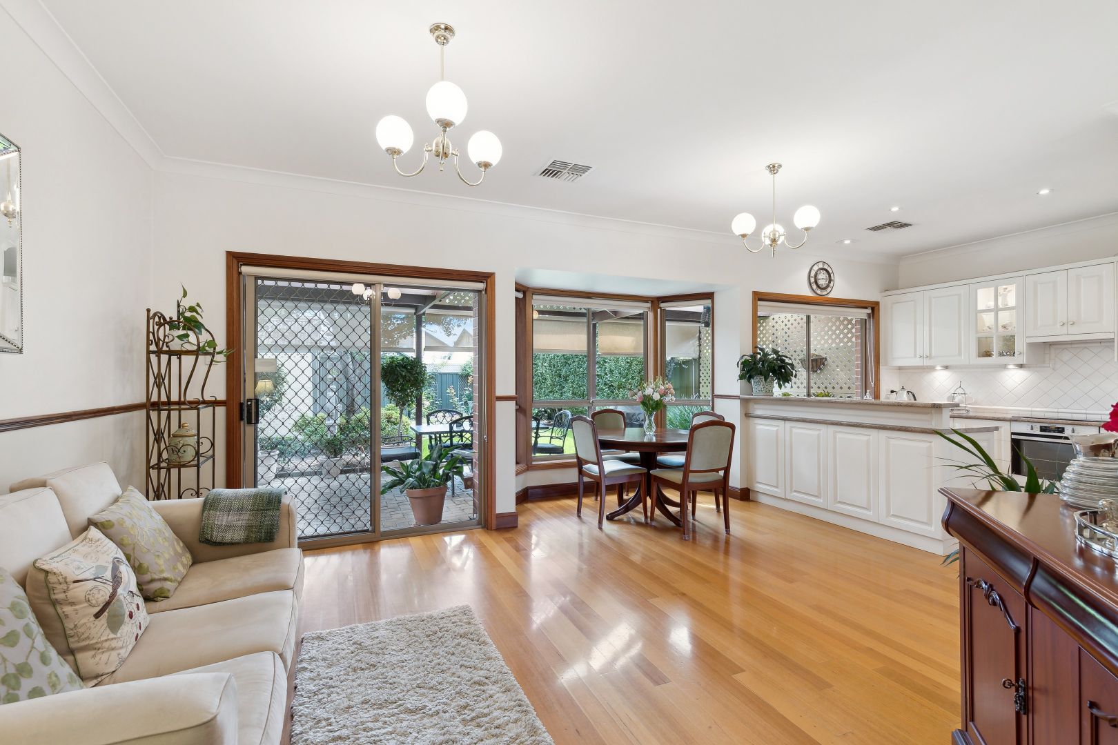 8 Curzon Street, Camden Park SA 5038, Image 1