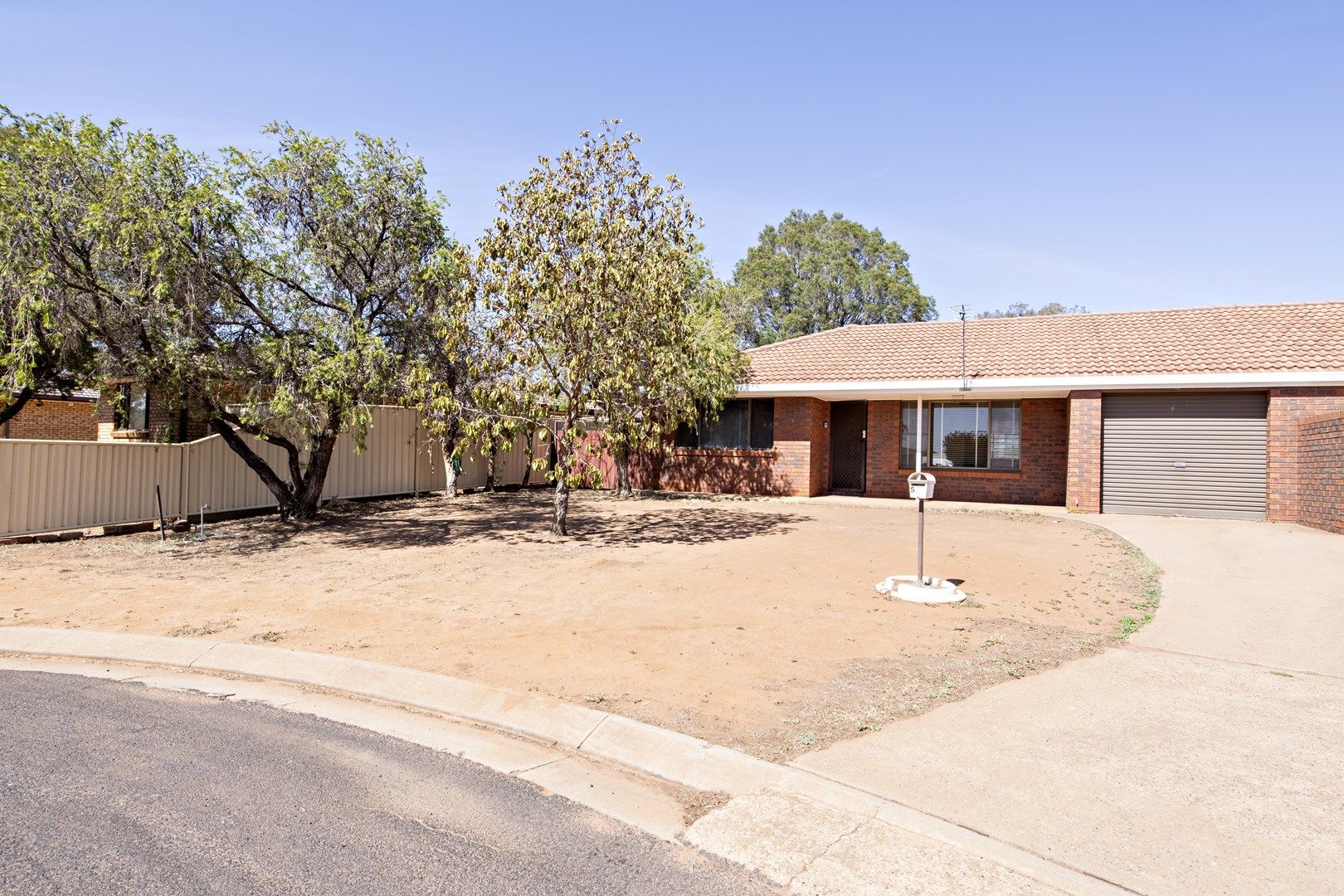 5 Rainbow Place, Dubbo NSW 2830, Image 0