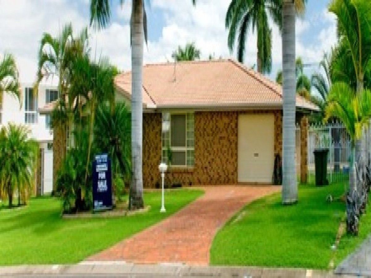 4 bedrooms House in 73 Kingfisher Parade NORMAN GARDENS QLD, 4701