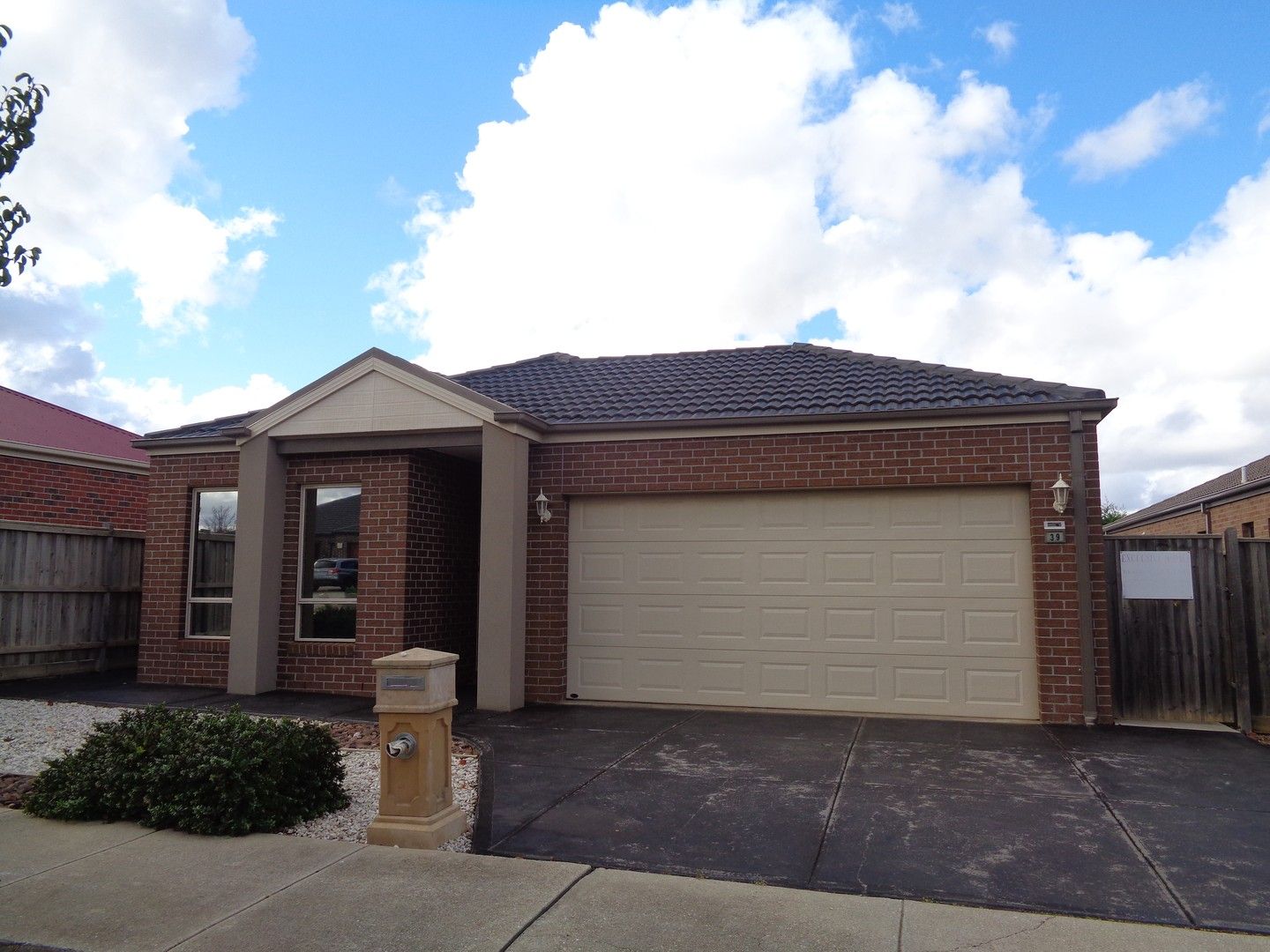 4 bedrooms House in 39 Chanticleer Avenue MELTON WEST VIC, 3337