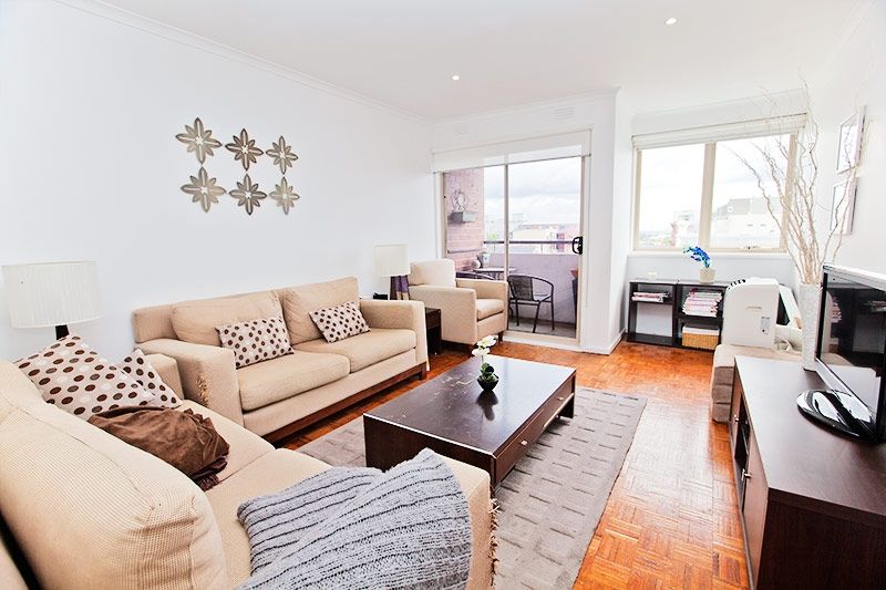 2 bedrooms Apartment / Unit / Flat in 8/29 Dalgety Street ST KILDA VIC, 3182
