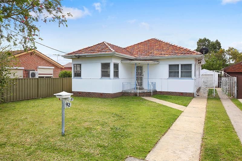 92 Courtney Road, Padstow NSW 2211, Image 0