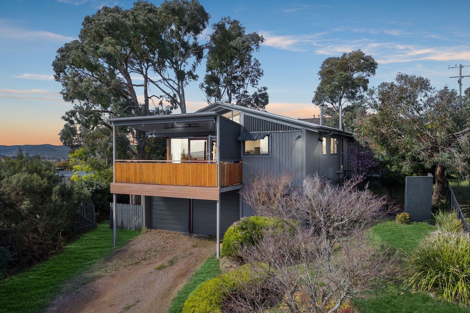 3 bedrooms House in 62 Stuart Street QUEANBEYAN NSW, 2620