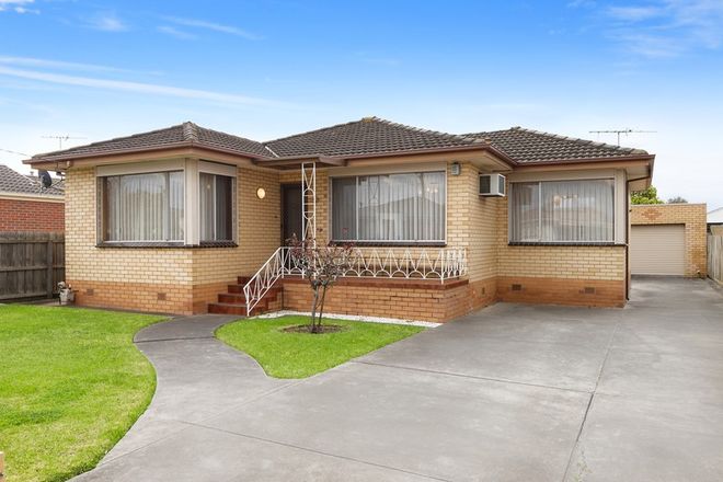 Picture of 36 Yaraan Street, BELL PARK VIC 3215