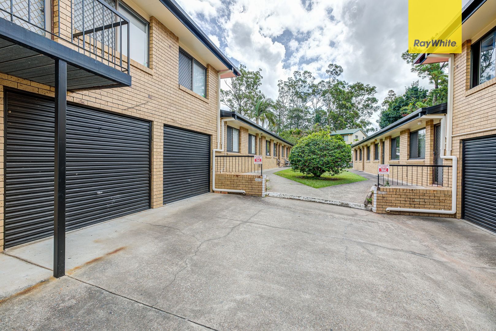 2/10 North Road, Woodridge QLD 4114, Image 2