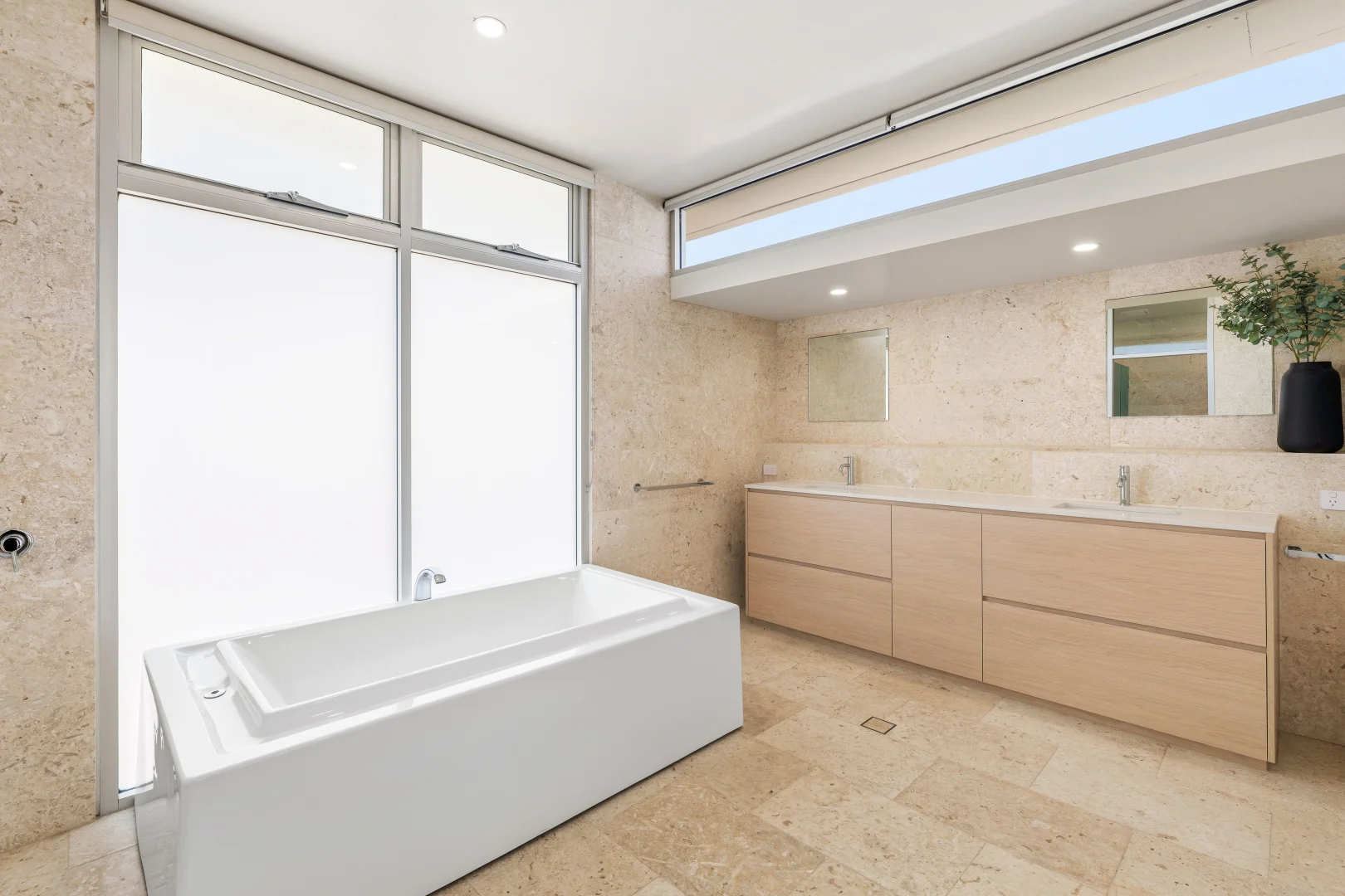 Additional image 24 of 1 Tosti Street, Sorrento QLD 4217