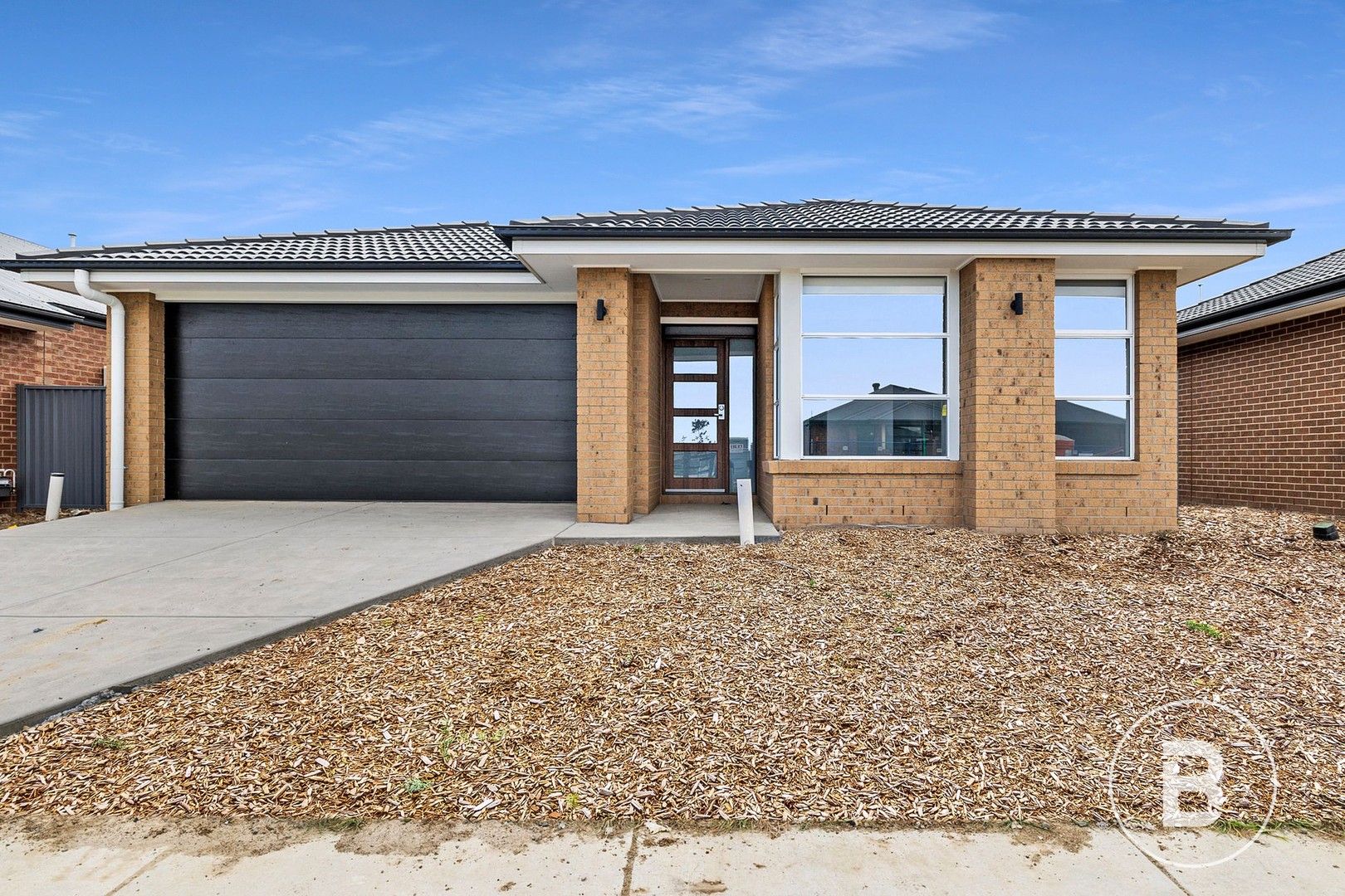 4 bedrooms House in 42 Walters Way ALFREDTON VIC, 3350