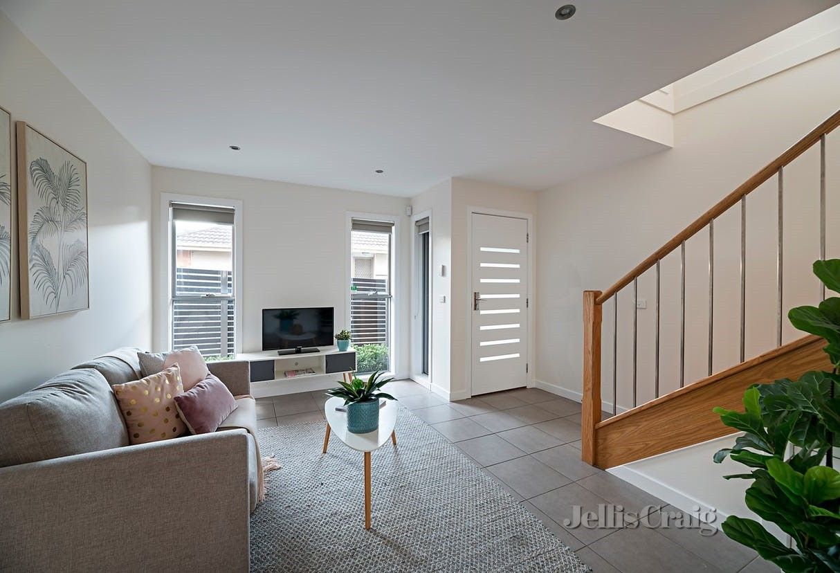 2 bedrooms Townhouse in 3b Headley Street COBURG NORTH VIC, 3058