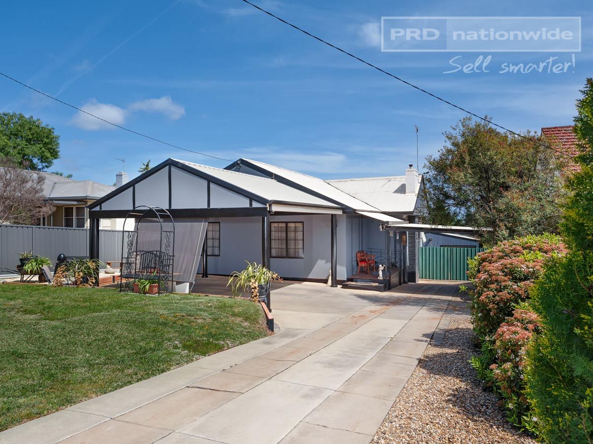 68 Mitchelmore Street, Turvey Park NSW 2650, Image 0