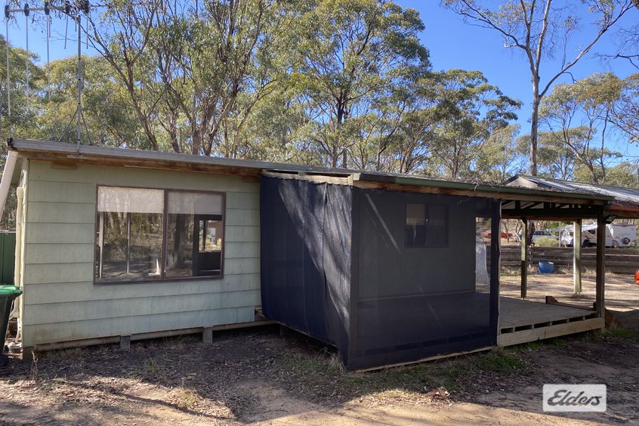 2 bedrooms Apartment / Unit / Flat in 142A Turners Road STRATHFIELDSAYE VIC, 3551