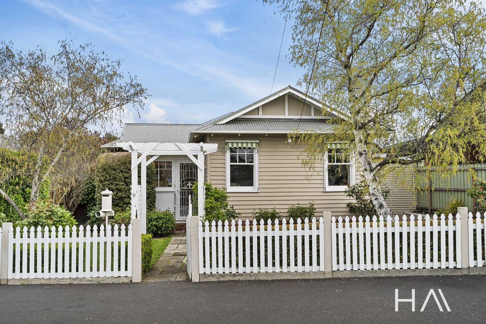 9 Peronne Avenue, Moonah TAS 7009, Image 0