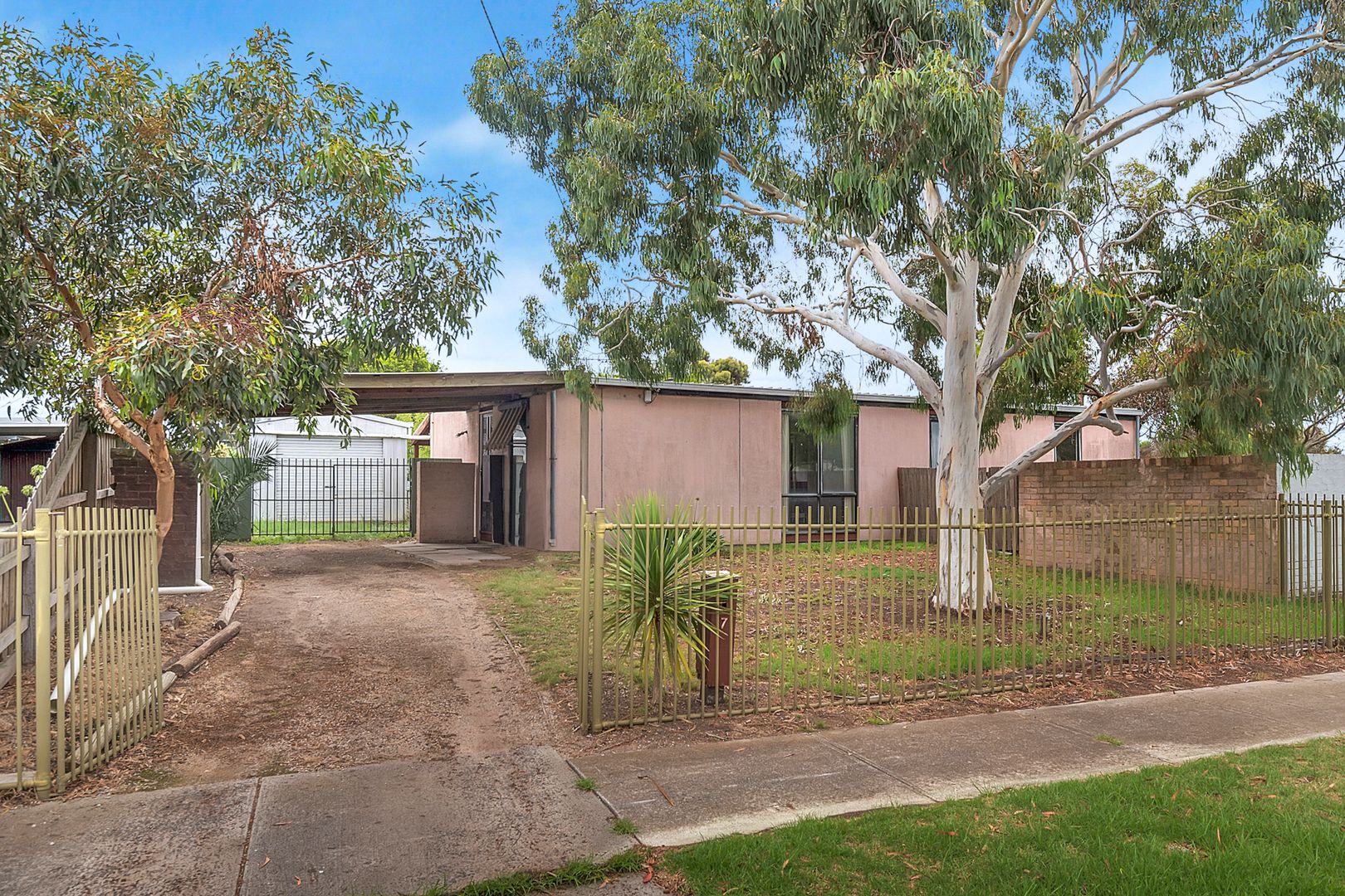 7 Kenley Court, Meadow Heights VIC 3048