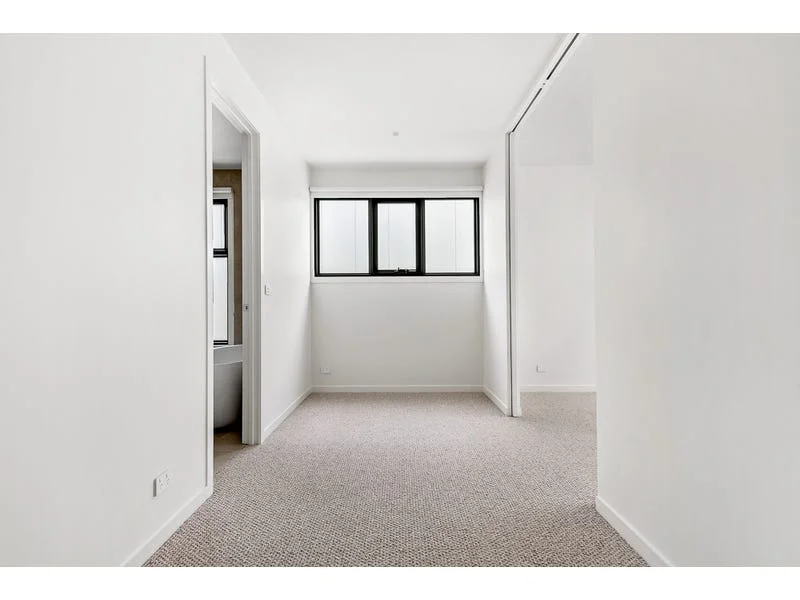 Additional image 13 of 35 Brosnan Crescent, Strathmore VIC 3041