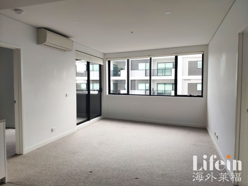 2 bedrooms Apartment / Unit / Flat in 203/2 Clark Street WILLIAMS LANDING VIC, 3027