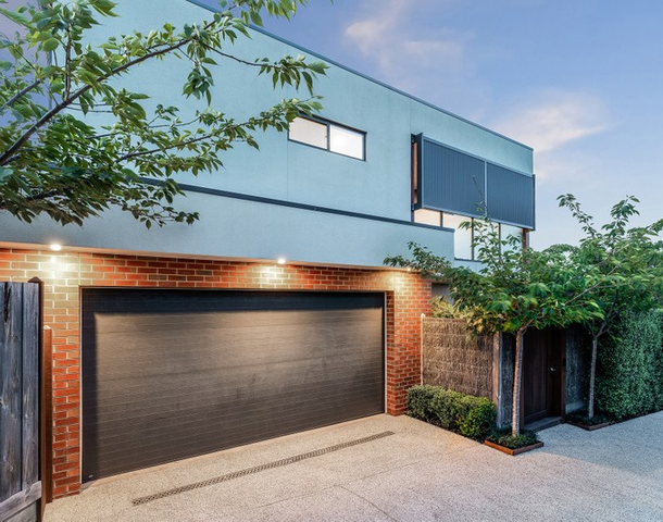 2/8 Batman Close, Belmont VIC 3216