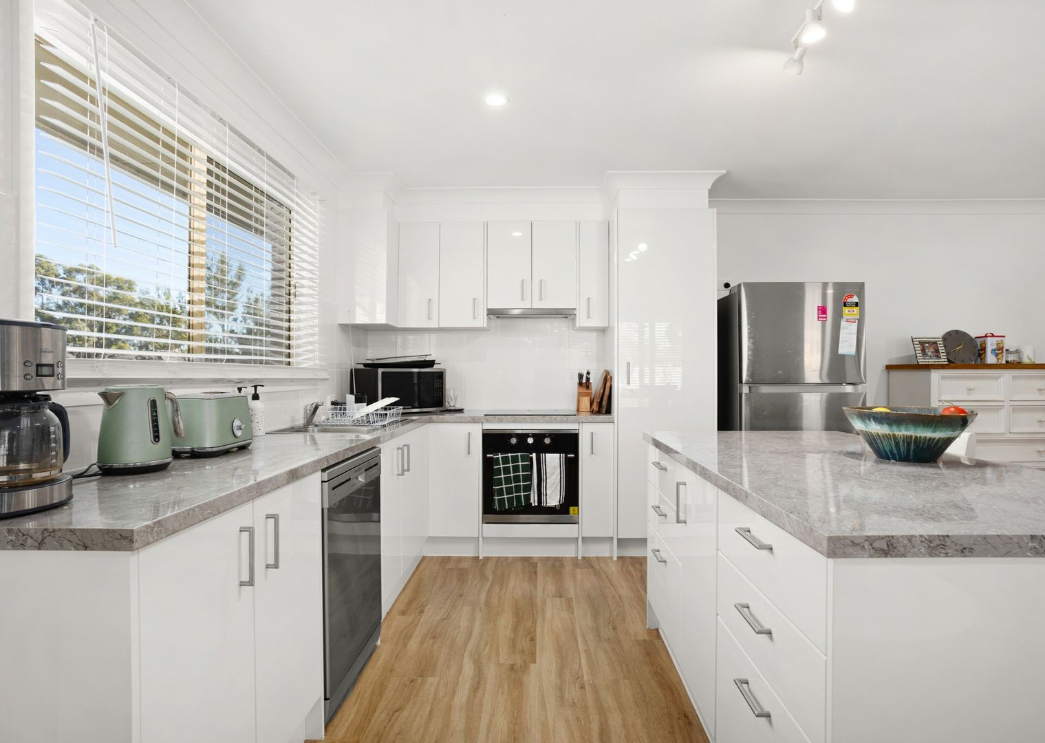 1/6 Osprey Avenue, Old Bar NSW 2430, Image 2