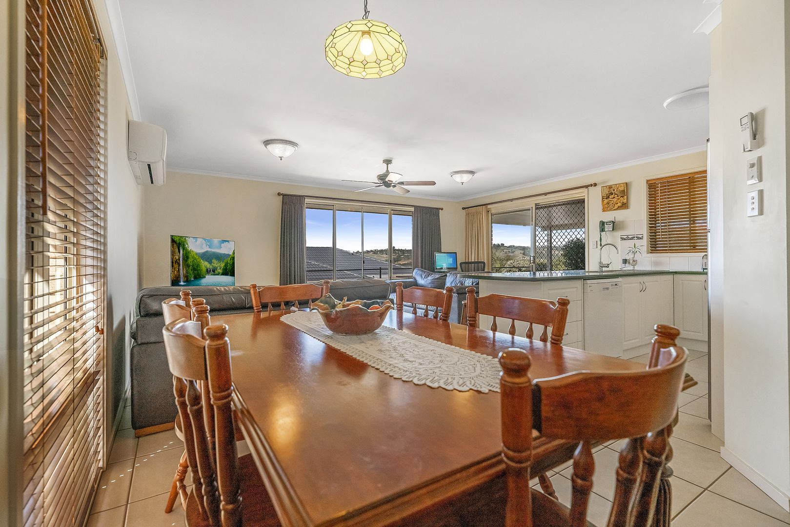 27 Bordeaux Place, Tweed Heads South NSW 2486, Image 2