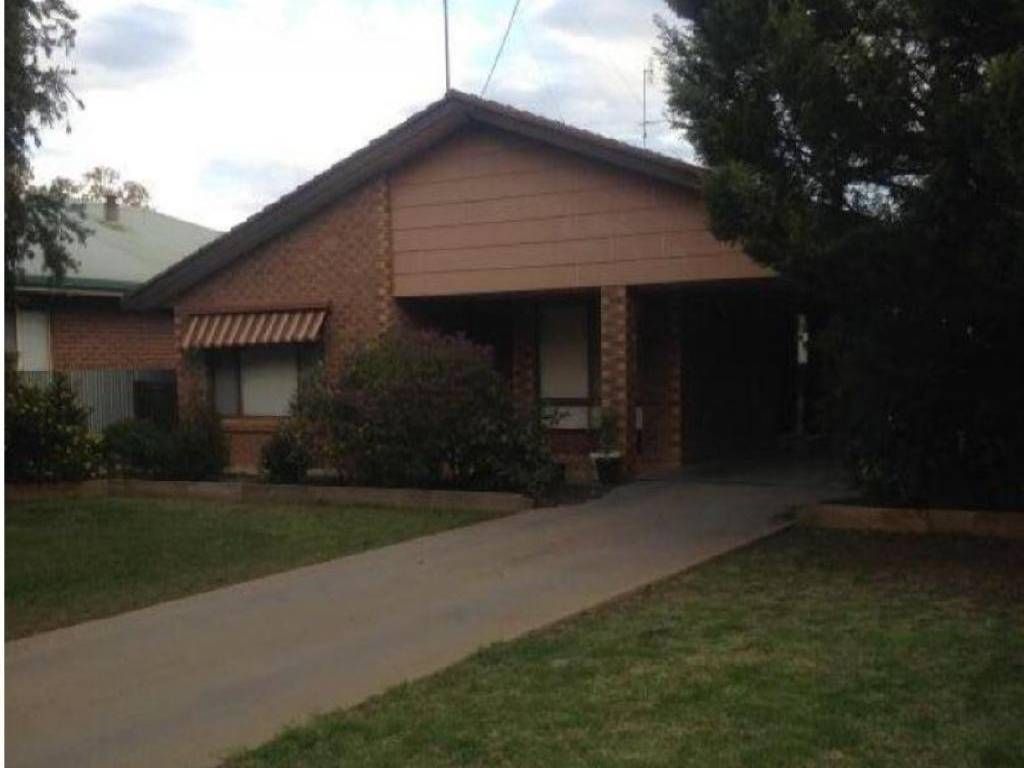 82 Coreen Street, Jerilderie NSW 2716, Image 1