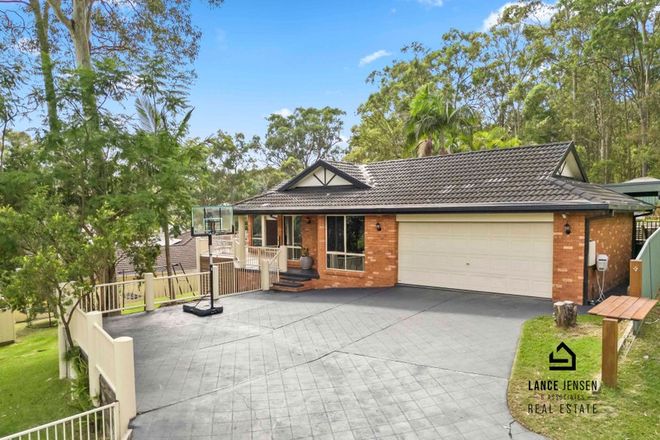 Picture of 25 Woodoak Close, TINGIRA HEIGHTS NSW 2290