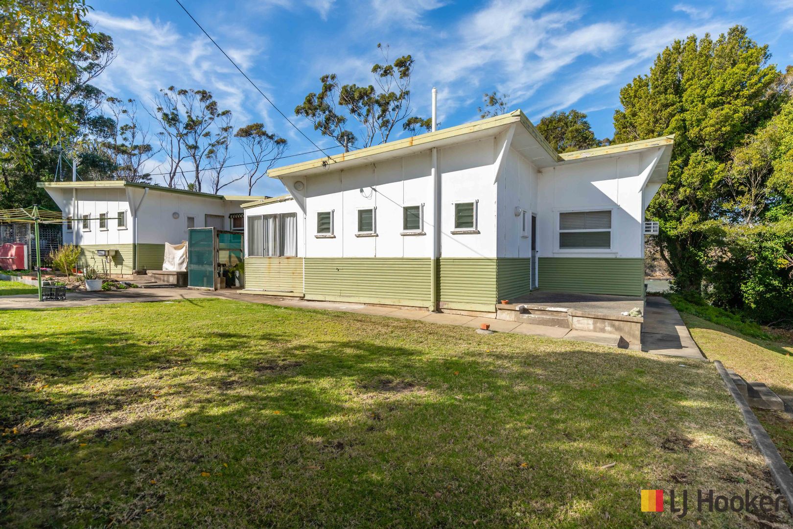 10A & 10B Bronte Crescent, Sunshine Bay NSW 2536, Image 1