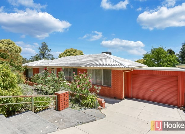 8 Grevillea Drive, Banksia Park SA 5091