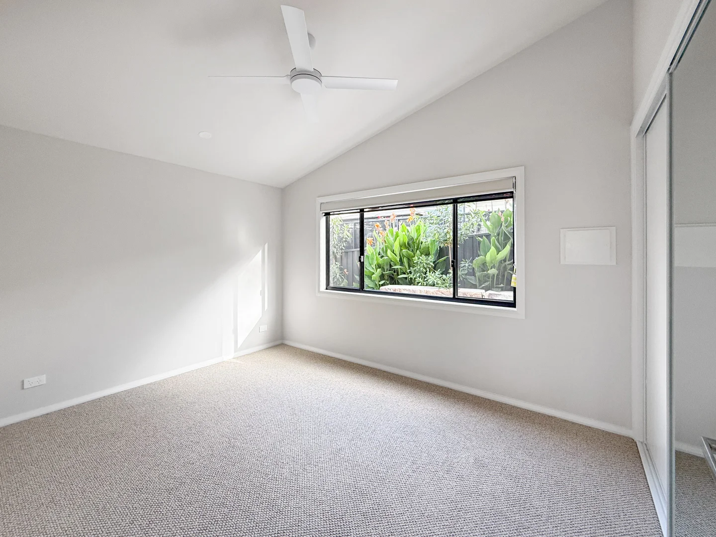 Additional image 8 of 2/10 Gosford Street, Awaba NSW 2283