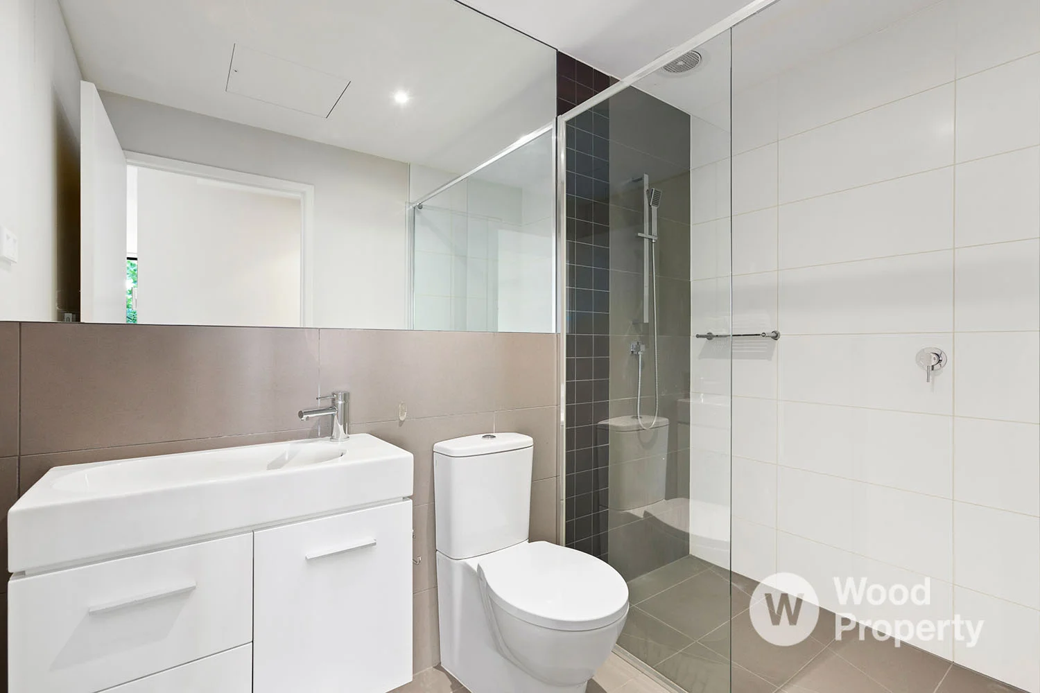 Additional image 6 of 405/88 Trenerry Crescent, Abbotsford VIC 3067