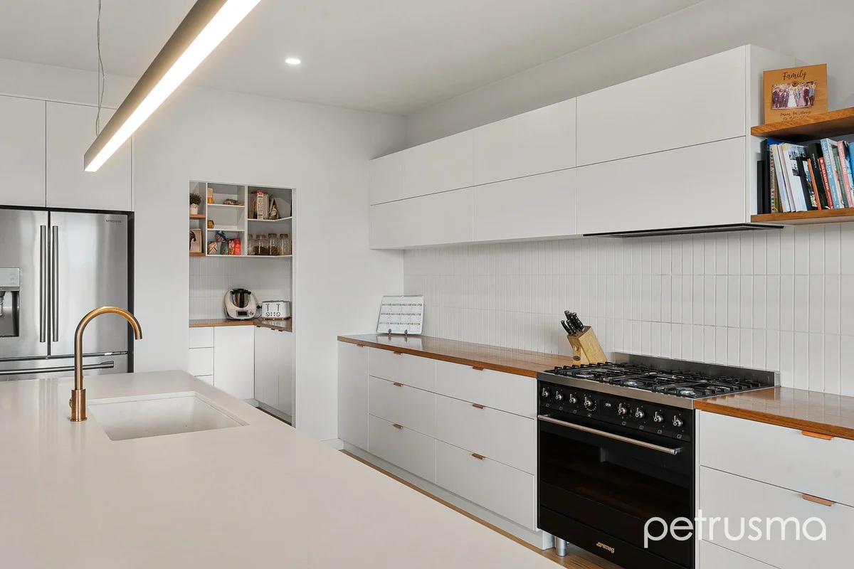 Additional image 8 of 19 Pardalote Close, Opossum Bay TAS 7023