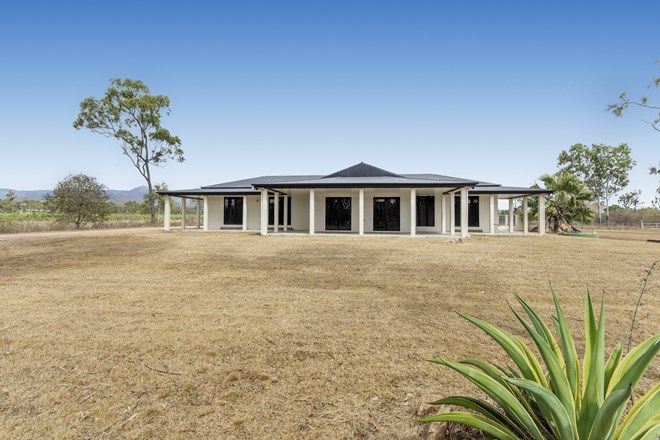 Picture of 94 Laudberg Road, GUMLOW QLD 4815